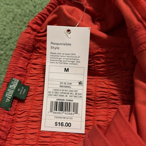 Crop top - Picture 4 of 4